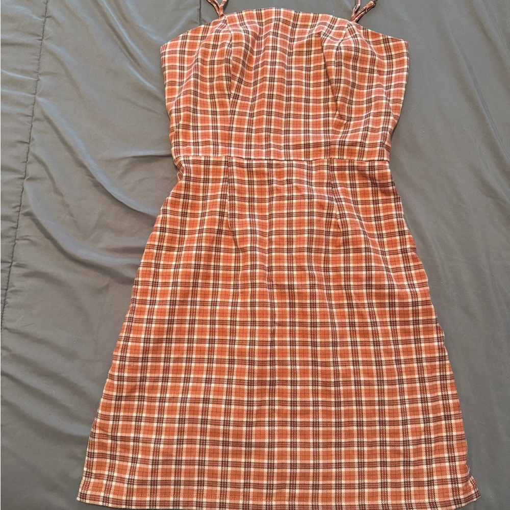 Plaid Sleeveless Dress in Brown and White